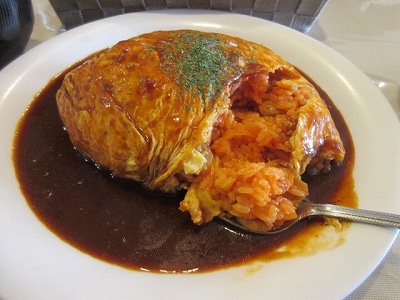 キッチンにしやまのオムライス