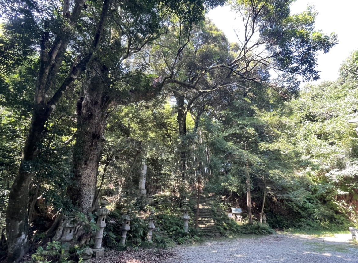 日吉神社へ